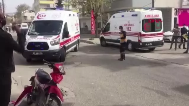 ADIYAMAN OTOMOBİL İLE MOTOSİKLET ÇARPIŞTI: 2 YARALI ADIYAMAN OTOMOBİL İLE MOTOSİKLET ÇARPIŞTI: 2 YARALI