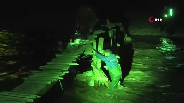 Ağrı'da 8 yaşındaki çocuk kayboldu Ağrı'da 8 yaşındaki çocuk kayboldu