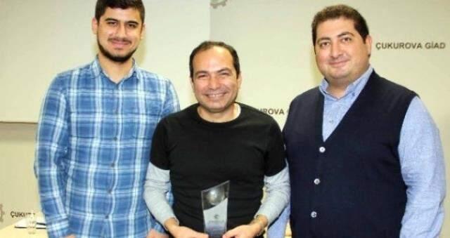 Ahmet Şerif İzgören kimdir? Ahmet Şerif İzgören kaç yaşında, biyografisi nedir? Ahmet Şerif İzgören kimdir? Ahmet Şerif İzgören kaç yaşında, biyografisi nedir?