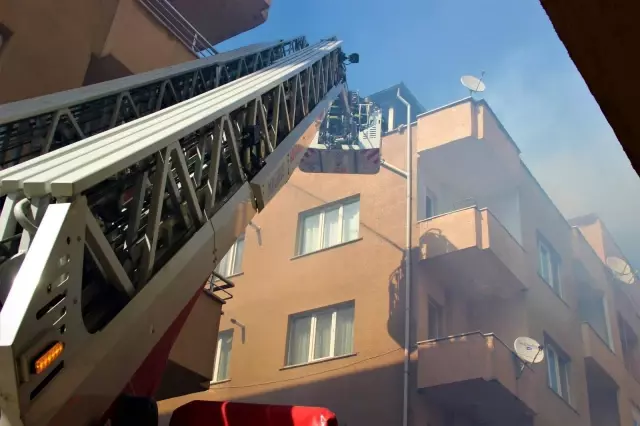 Apartmandaki mangal keyfi kötü bitti Apartmandaki mangal keyfi kötü bitti