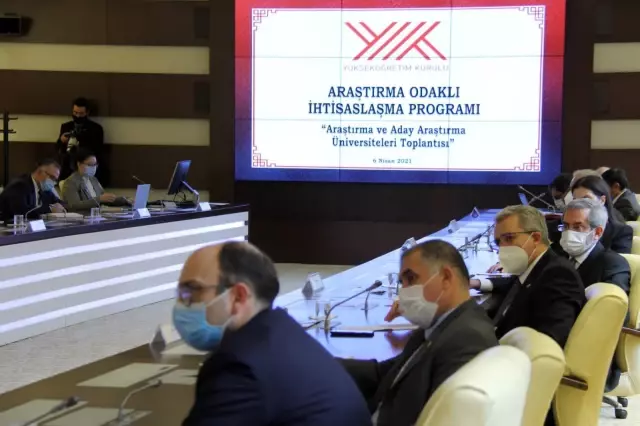 Araştırma ve Aday Araştırma Üniversiteleri Rektörleri YÖK'te bir araya geldI Araştırma ve Aday Araştırma Üniversiteleri Rektörleri YÖK'te bir araya geldI