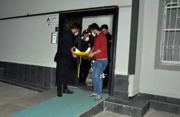 Karaman -Arkadaşlarıyla alkol alan kadın balkondan düştü Karaman -Arkadaşlarıyla alkol alan kadın balkondan düştü