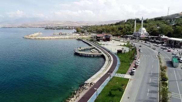 Astronotların uzaydan çektiği Van Gölü fotoğrafı finalde Astronotların uzaydan çektiği Van Gölü fotoğrafı finalde