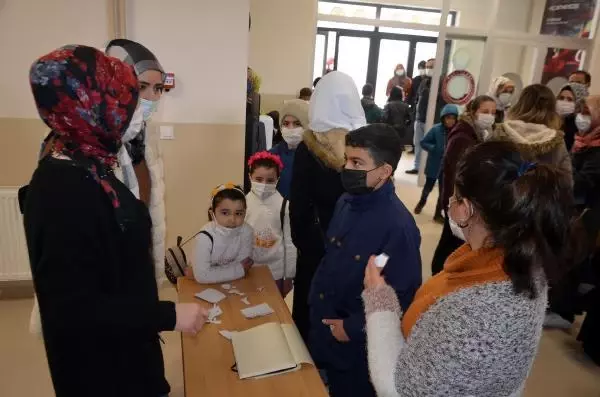 AVCILAR'DA YENİ İLKOKUL YAPTIRILDI BU GÖRÜNTÜ TARİH OLACAK AVCILAR'DA YENİ İLKOKUL YAPTIRILDI BU GÖRÜNTÜ TARİH OLACAK