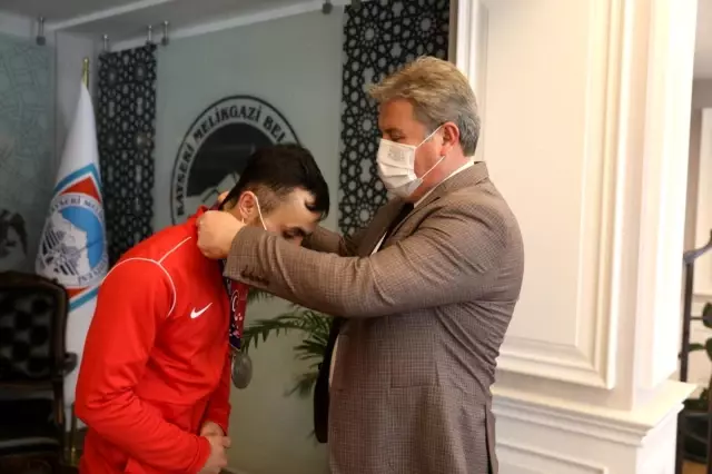 Avrupa ikincisi milli halterci Melikgazi'de Avrupa ikincisi milli halterci Melikgazi'de