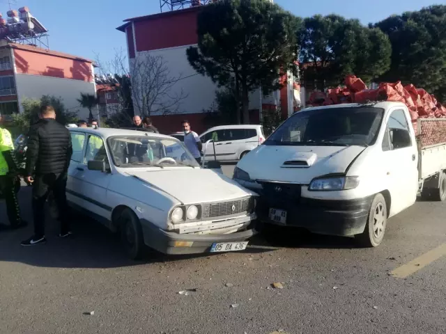 Son dakika haber: Aydın'da trafik kazası: 2 yaralı Son dakika haber: Aydın'da trafik kazası: 2 yaralı