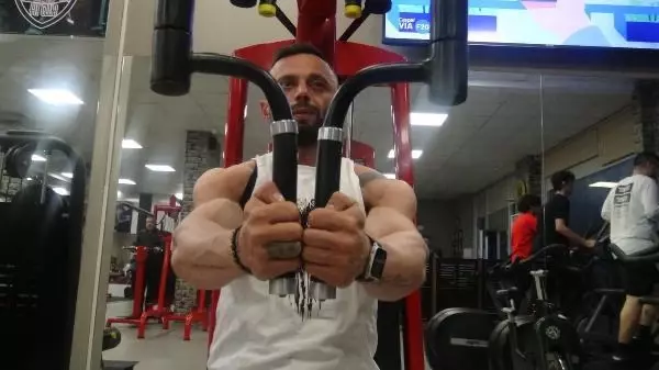 SPOR Aydınlı vücut geliştirmecinin hedefi Avrupa SPOR Aydınlı vücut geliştirmecinin hedefi Avrupa