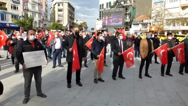 Balıkesir'de emekli amirallerin bildirisine tepki yağdı Balıkesir'de emekli amirallerin bildirisine tepki yağdı