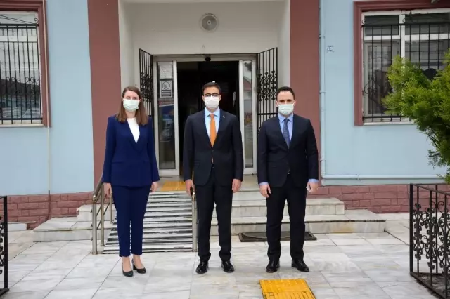 Balya ve İvrindi Kaymakamları Manyas'ta Balya ve İvrindi Kaymakamları Manyas'ta
