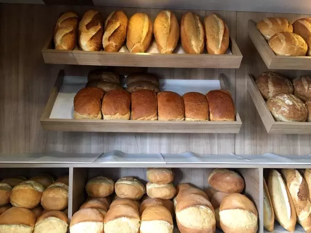 Bartın'da ekmek gramajı ve ekmek fiyatları arttı Bartın'da ekmek gramajı ve ekmek fiyatları arttı