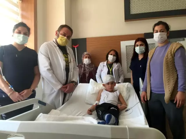 Başına kör kurşun giren çocuk sağlığına kavuştu Başına kör kurşun giren çocuk sağlığına kavuştu