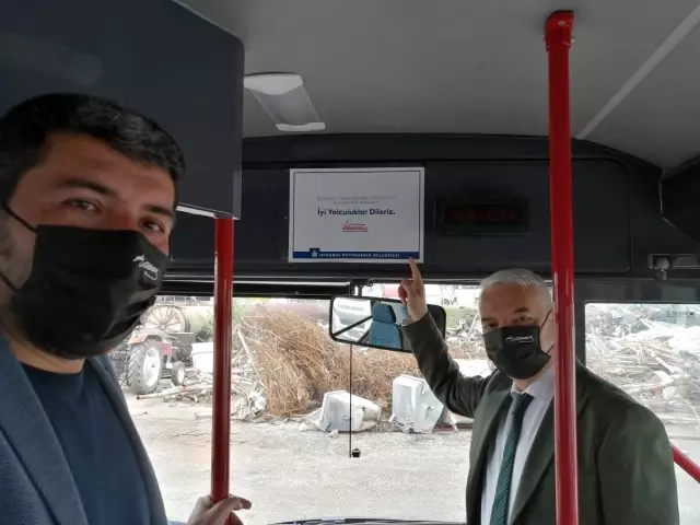 Başkan İmamoğlu'ndan Başkan Bilgin'e Jest Başkan İmamoğlu'ndan Başkan Bilgin'e Jest