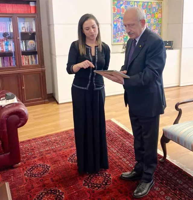 Başkan Sengel, Kılıçdaroğlu'ndan açılış sözü aldı Başkan Sengel, Kılıçdaroğlu'ndan açılış sözü aldı