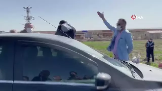 Başkent'te hobi bahçeleri yıkımında gerginlik Başkent'te hobi bahçeleri yıkımında gerginlik