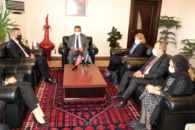 BAÜN şehit öğrencinin ailesini ağırladı BAÜN şehit öğrencinin ailesini ağırladı