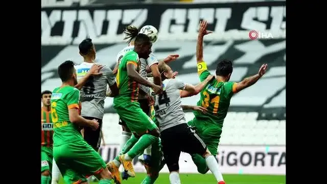 Beşiktaş - Aytemiz Alanyaspor maçından kareler -2- Beşiktaş - Aytemiz Alanyaspor maçından kareler -2-