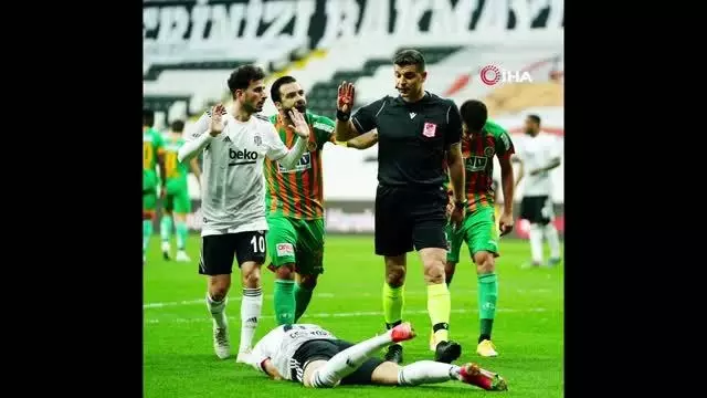 Beşiktaş - Aytemiz Alanyaspor maçından kareler -2- Beşiktaş - Aytemiz Alanyaspor maçından kareler -2-