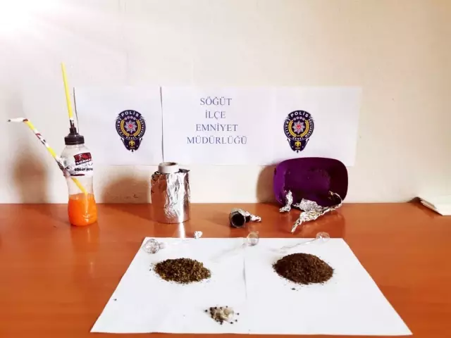 Bilecik'te uyuşturucu kullanıp satan şüpheli tutuklandı Bilecik'te uyuşturucu kullanıp satan şüpheli tutuklandı