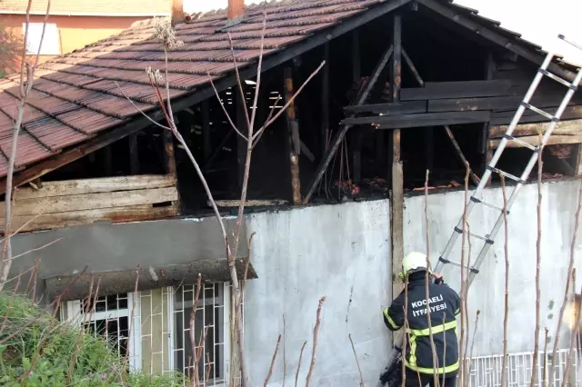 Boş evde çıkan yangın başka bir eve sıçradı Boş evde çıkan yangın başka bir eve sıçradı
