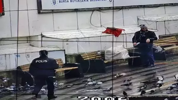 Bursa'da koronavirüs tedbirlerine uymayanlar kameralarla tespit ediliyor Bursa'da koronavirüs tedbirlerine uymayanlar kameralarla tespit ediliyor