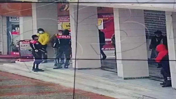 Bursa'da koronavirüs tedbirlerine uymayanlar kameralarla tespit ediliyor Bursa'da koronavirüs tedbirlerine uymayanlar kameralarla tespit ediliyor