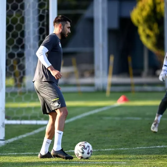Bursaspor'da Ümraniyespor maçı hazırlıkları devam ediyor Bursaspor'da Ümraniyespor maçı hazırlıkları devam ediyor