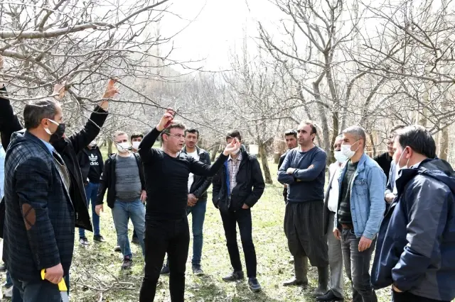 Çatak'ta 'Kurslarımızla Köylerdeyiz' projesi Çatak'ta 'Kurslarımızla Köylerdeyiz' projesi