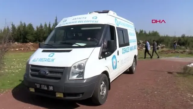Cesedi parçalayıp, foseptiğe atmışlar Cesedi parçalayıp, foseptiğe atmışlar