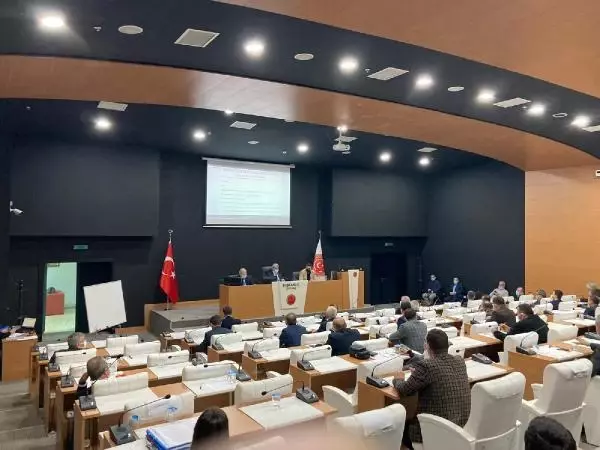 CHP'den istifa edip bağımsız aday oldu, Çanakkale İl Genel Meclis Başkanı seçildi CHP'den istifa edip bağımsız aday oldu, Çanakkale İl Genel Meclis Başkanı seçildi