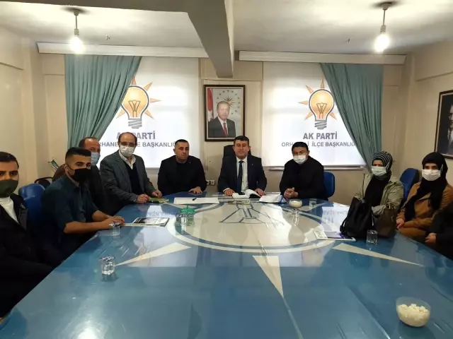 CHP ilçe başkanı AK Parti'ye geçti CHP ilçe başkanı AK Parti'ye geçti