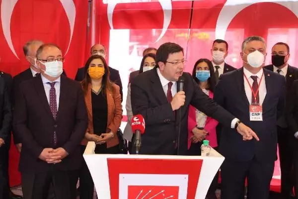 CHP'li 25 milletvekili Yalova'da esnaf ziyareti yaptı CHP'li 25 milletvekili Yalova'da esnaf ziyareti yaptı