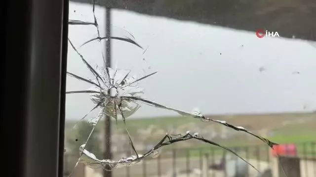 Çocuklar ders çalıştığı sırada eve silahlı saldırı düzenlendi Çocuklar ders çalıştığı sırada eve silahlı saldırı düzenlendi