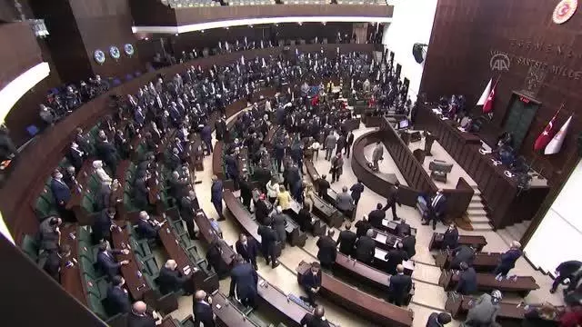 Son dakika haber! Cumhurbaşkanı Erdoğan: 'CHP'nin geçmişinden bugüne İzmir'e yapılmış en ufak bir yatırım var mı?' Son dakika haber! Cumhurbaşkanı Erdoğan: 'CHP'nin geçmişinden bugüne İzmir'e yapılmış en ufak bir yatırım var mı?'