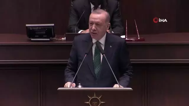 Cumhurbaşkanı Erdoğan: 'Kılıçdaroğlu dün hızını alamayıp işi salgınla mücadelede en önemli referans kaynağı olan Bilim Kurulu'na saldırmaya kadar... Cumhurbaşkanı Erdoğan: 'Kılıçdaroğlu dün hızını alamayıp işi salgınla mücadelede en önemli referans kaynağı olan Bilim Kurulu'na saldırmaya kadar...