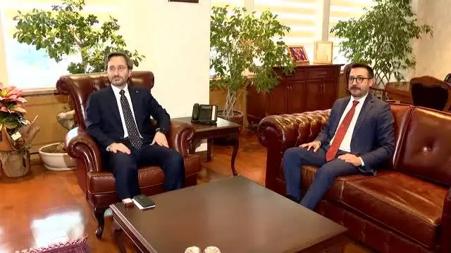 Cumhurbaşkanlığı İletişim Başkanı Altun'dan, AA'nın yeni Genel Müdürü Karagöz'e 'hayırlı olsun' ziyareti Cumhurbaşkanlığı İletişim Başkanı Altun'dan, AA'nın yeni Genel Müdürü Karagöz'e 'hayırlı olsun' ziyareti