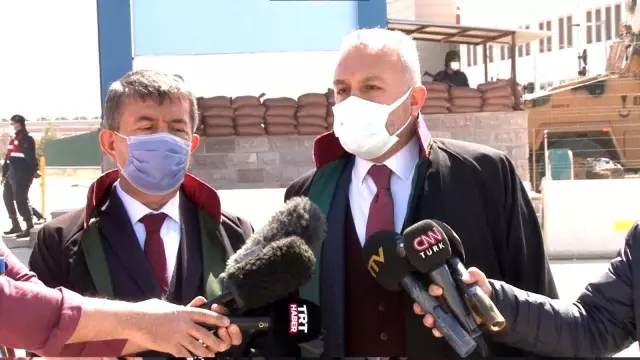 Cumhurbaşkanlığı Muhafız Alayı davasının ardından avukatlar konuştu Cumhurbaşkanlığı Muhafız Alayı davasının ardından avukatlar konuştu