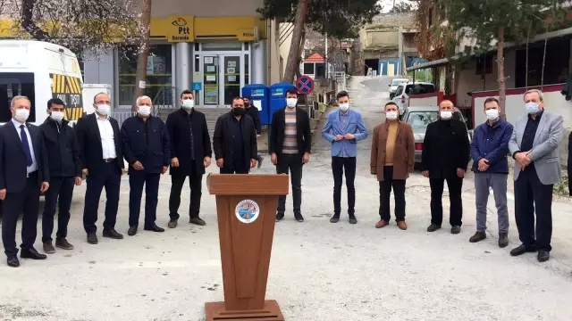 Malatya'da STK'lar bazı emekli amirallerin açıklamalarına tepki gösterdi Malatya'da STK'lar bazı emekli amirallerin açıklamalarına tepki gösterdi