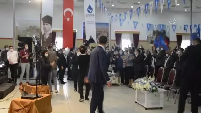DEVA Partisi Genel Başkanı Ali Babacan'ın temasları (2) DEVA Partisi Genel Başkanı Ali Babacan'ın temasları (2)