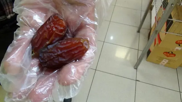 Diyarbakır'da kuru yemişçiler Ramazan ayına hazır Diyarbakır'da kuru yemişçiler Ramazan ayına hazır
