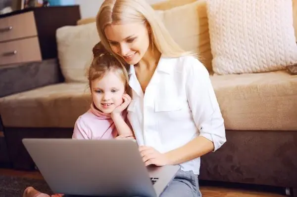 Ebeveyn ve çocuk gelişim platformundan, online uzman desteği Ebeveyn ve çocuk gelişim platformundan, online uzman desteği