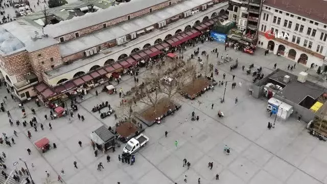 Eminönü'nde Ramazan bereketi Eminönü'nde Ramazan bereketi