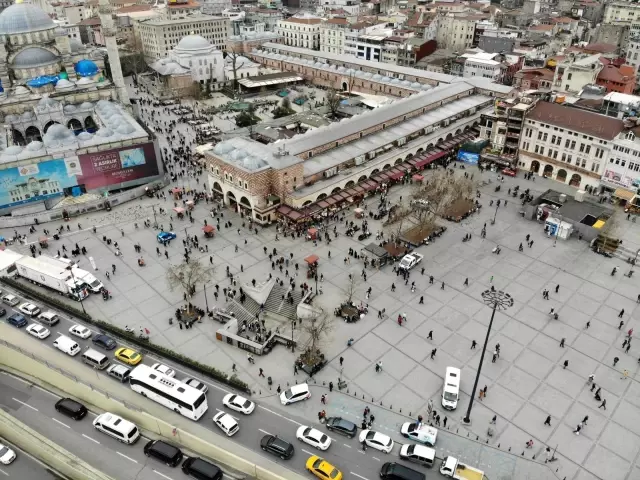 Eminönü'nde Ramazan bereketi Eminönü'nde Ramazan bereketi