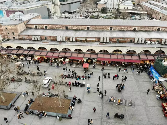 Eminönü'nde Ramazan bereketi Eminönü'nde Ramazan bereketi