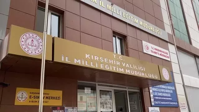 Engelli memurun geçersiz sağlık raporuyla atandığı için işten çıkarıldığı iddiası Engelli memurun geçersiz sağlık raporuyla atandığı için işten çıkarıldığı iddiası