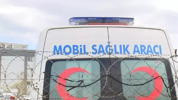ESENYURT BELEDİYESİ'NİN HASTA NAKİL ARACI HACZEDİLDİ ESENYURT BELEDİYESİ'NİN HASTA NAKİL ARACI HACZEDİLDİ
