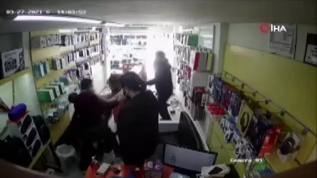 Eşinin kardeşlerinin darp edip kaynar suyla haşladığı enişteye, yine eşi sahip çıktı Eşinin kardeşlerinin darp edip kaynar suyla haşladığı enişteye, yine eşi sahip çıktı