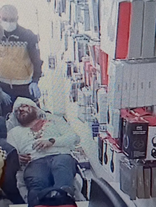 Kardeşlerinin darbedip kaynar suyla haşladığı eşine sahip çıktı: Görüntüleri izlediğimde şok oldum Kardeşlerinin darbedip kaynar suyla haşladığı eşine sahip çıktı: Görüntüleri izlediğimde şok oldum
