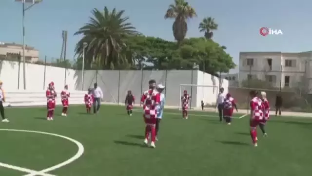 - Fas'ta görme engelli kadın futbol takımı kuruldu - Fas'ta görme engelli kadın futbol takımı kuruldu
