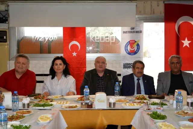 GAP Gazeteciler Birliği Adana'da ağırlandı GAP Gazeteciler Birliği Adana'da ağırlandı