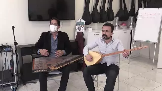 GAZİANTEP - Alzaymır hastaları müzikli terapiyle moral buluyor GAZİANTEP - Alzaymır hastaları müzikli terapiyle moral buluyor